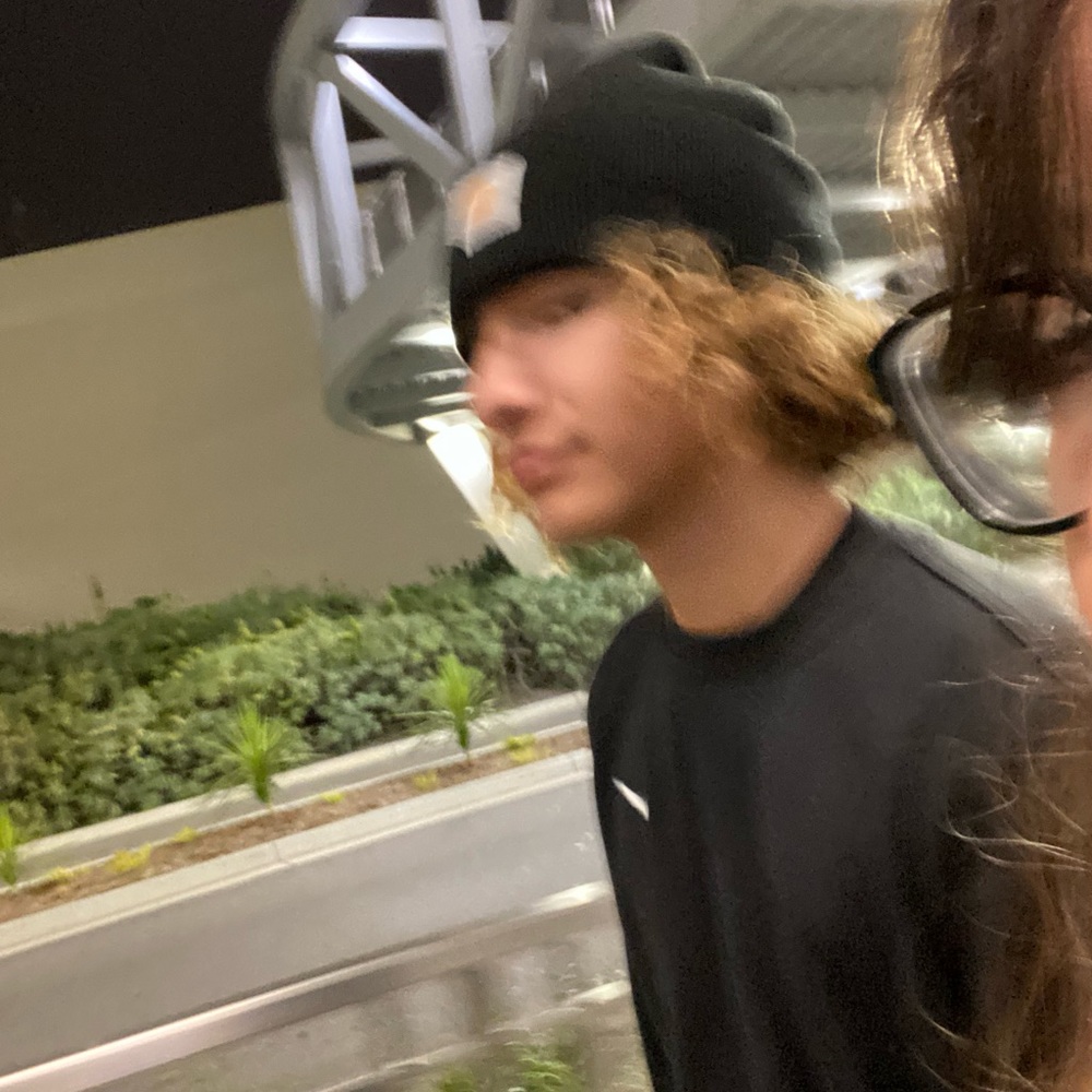 Meet your Posher, Melanie